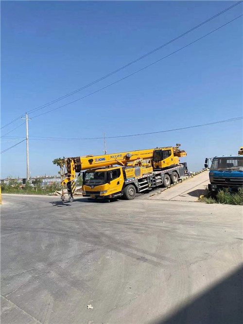 永德县吊车作业时，可能会产生哪些额外收费项目？