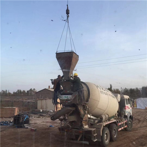 永德县“精准瞄准”—— 吊车的 “定位导航” 技术